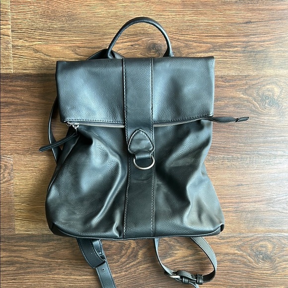 Universal Thread Black Faux Leather Bag | Faux Leather Backpack | Black Bag - Picture 1 of 9